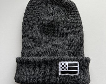 Fast Things - Charcoal/white, Flag Cuff Beanie