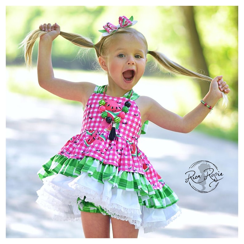 Bubble 9-12 months 9-12 mth Strawberry Vintage Tunic and Bloomer Set Romper