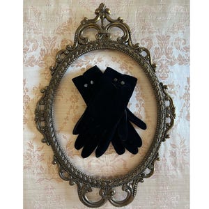 Vintage Black Gloves Womens Stylish Velvet Dress Gloves Vintage Gloves Hansen’s Gloves Women’s Size 6 Small Gloves Vintage Accessories
