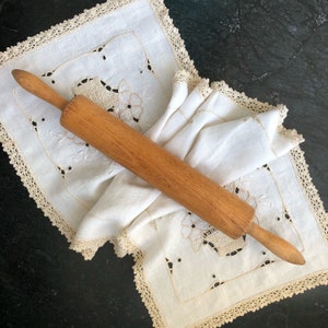 Vintage Rolling Pin Solid Wood Rolling Pin Vintage Kitchen Utensils Baking Supplies Farmhouse Decor
