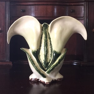 Vintage Pottery USA Pottery Flower Vase Vintage Green and White Ceramic Calla Lily Vase Vintage Home Decor 1950s 1960s