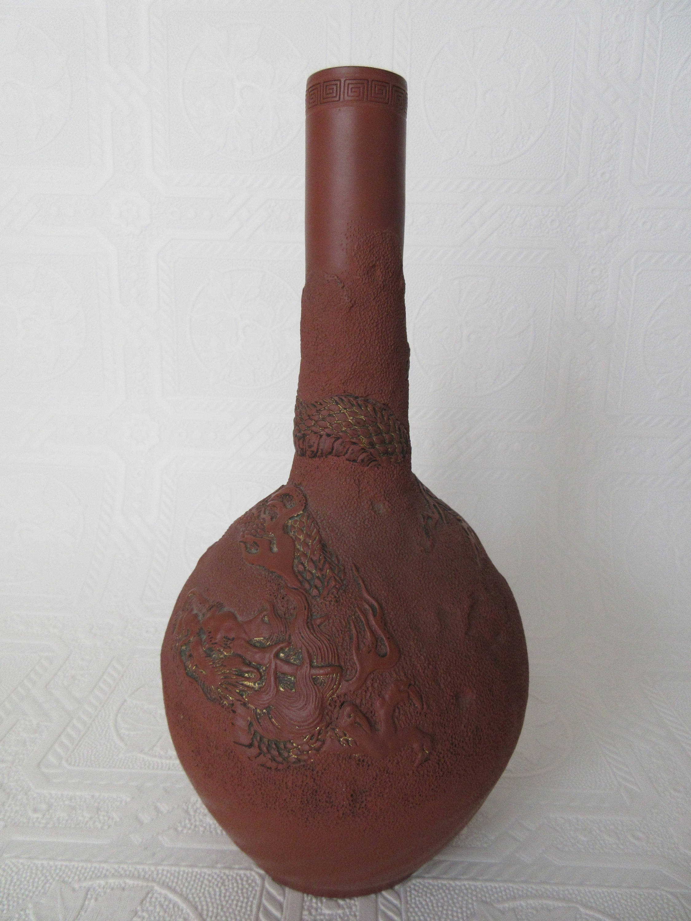 高田柳哉　葵刳形忍草文盛器　共箱　トヒニ　東さ6-0508③ Japanese Tokoname Bottle Vase Vintage Oriental Sueyaki Vases