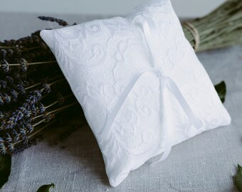 Organic Motif Lace Ring Cushion (Ring boy cushion, Ring bearer pillow)