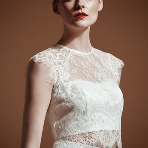 Janet Lace Top / High neck button-down back lace top with raglan cap sleeves and scalloped edges / wedding top / bridal topper / bolero