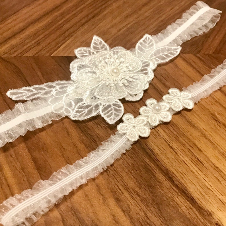 Camelia lace with pearl wedding Garter set/ Bridal Garter/toss garter/keepsake, wedding gift, wedding gift, floral lace garter set image 3