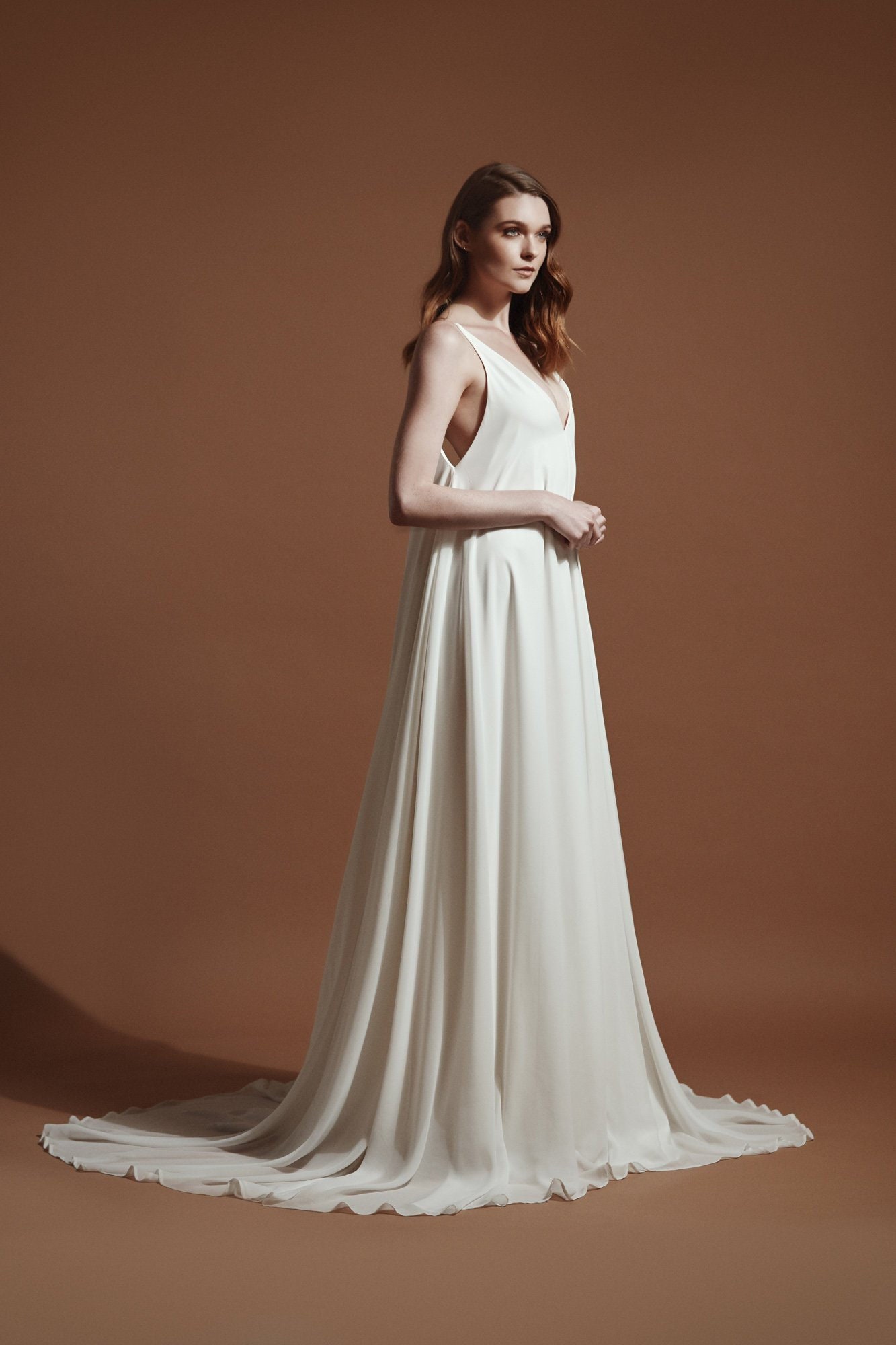 loose fitting wedding dresses