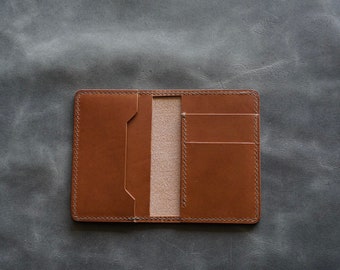 Billetera bifold vertical de cuero italiano / Billetera de bolsillo hecha a mano con estuche para tarjeta de 5 / Billetera de cuero delgada de estilo minimalista