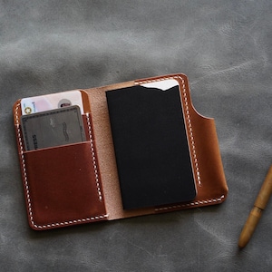 Carteira de couro italiana para notebook | Carteira para notebook feita à mão | Porta-cartões Moleskine Volant Journal