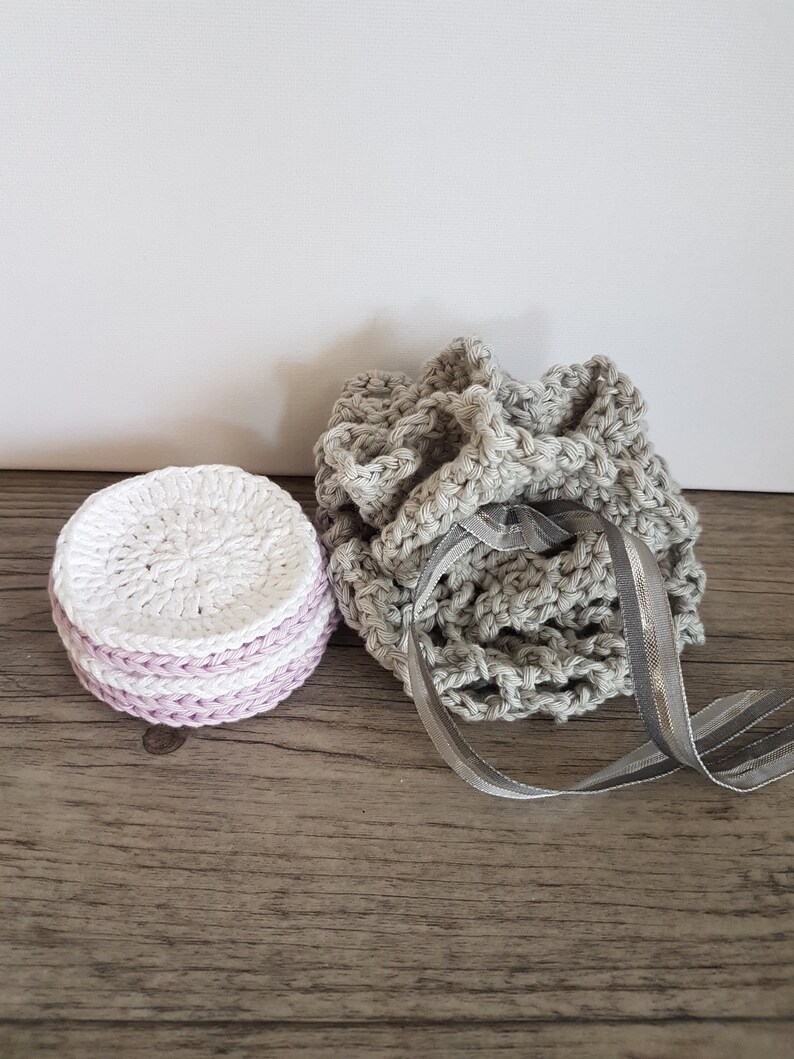 Hand made crochet pouch wool 100/% cotton