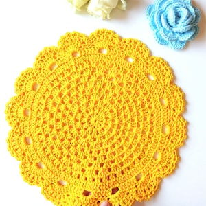 Handmade crochet placemat for lunch Sousplat for breakfast American service custom border color Round table mat for dining table image 6