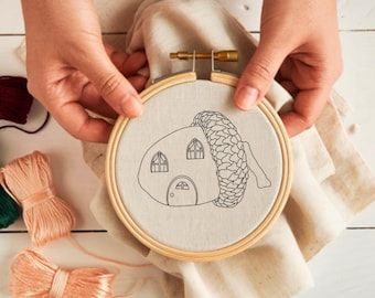 Acorn fairy house embroidery template pattern transfer