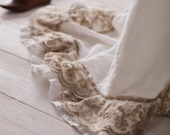 Linen bed cover. Linen Bedspread. Ruffled coverlet. Linen Bed scarf. Shabby Chic Bedding. Linen summer blanket.