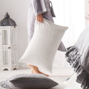 Envelope closure Linen pillow case. Linen pillow cover. Softened, washed, queen, king size pillow sham.