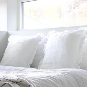 Linen pillow case in white color. Ruffled pillow cover in varius colors. Standard, queen, king size pillow cover.