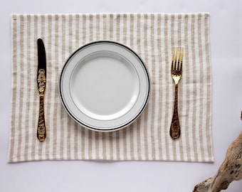 Linen placemat in various colors. Set of 2 Linen place mats. Table placemats. Wedding placemats.