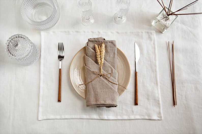 Cloth Linen Napkins. Light gray linen napkins. Rustic Table Decor. Cloth Napkins set. Wedding linen napkins. flax