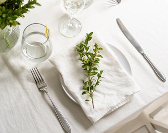 Serviette en tissu blanc. Décor de table rustique. Ensemble de serviettes en tissu. Serviettes de mariage. Linge de table.