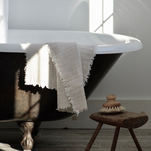 Linen Bath Towel With Fringed Edges. Waffle Bath Towel. Hand - Etsy