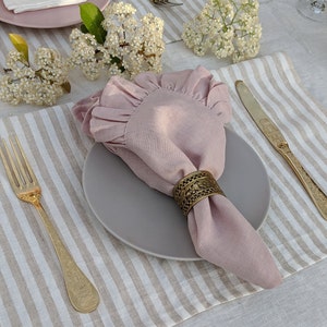 Cloth Napkins. Soft Linen Napkins. Ruffles Cloth Napkins set. Rustic Table Decor. Cloth dinner wedding napkins. image 5