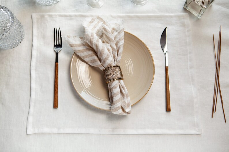 Cloth dinner napkins. Blue melange napkins for Home Decor. Washed fringed linen napkins for wedding. Custom napkins flax stripes