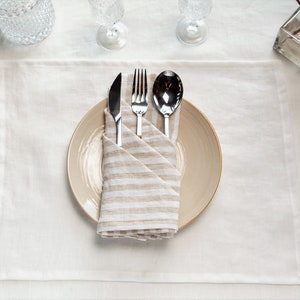 Cloth Linen Napkins. Light gray linen napkins. Rustic Table Decor. Cloth Napkins set. Wedding linen napkins. flax stripes