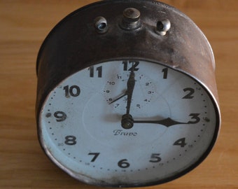 Vintage 1930 alarm clock