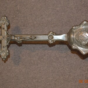 Silver metal crucifix image 7