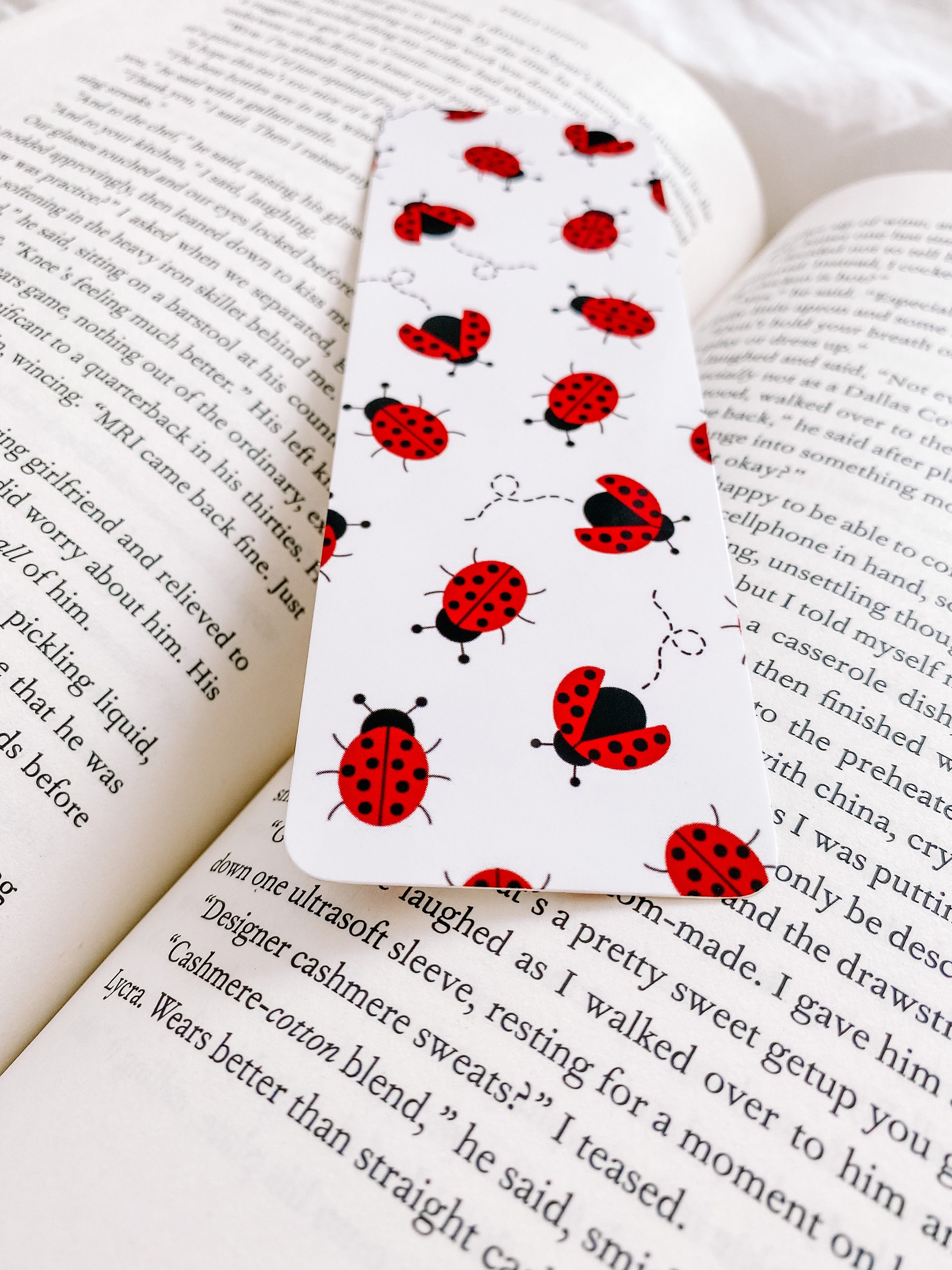 Marque-pages En Bois Coccinelles - Lot De 5, Avec Pompons - Cadeau Pour Amateurs De Livres