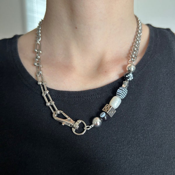 Y2K grunge silver chain necklace,edgy street aesthetic jewelry,indie curb chain,cyberpunk accessories,8 ball dice,alt cool girl,handmade