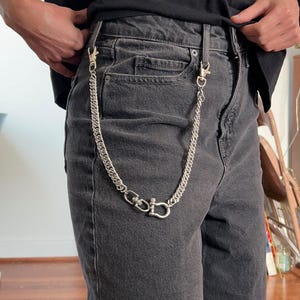 Cadena para pantalones con trabillas para cinturón, estilo gótico, cadenas punk, accesorios grunge, alternativa, regalo gótico, emo mayor, vanguardista, marimacho, cadena gruesa, llavero.