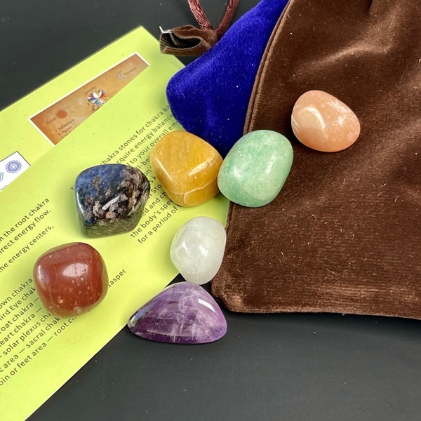 Chakra Stone Set, Velvet Pouch and FREE Chakra GUIDE // Energy Centers of the Body // Seven Chakra Tumbled Stones