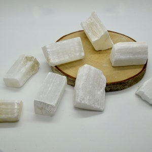 Selenite raw stone stick white - healing stone gemstone - symbol love - gift stick lucky charm - root chakra - souvenir - energy work