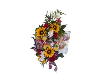 Sunflower Patriotic Cow Wreath, Farmhouse Cow Wreath for Front Door, Patriotic Sunflower Wreath, Highland Cow Wreath, Sunflower Cow Wreath