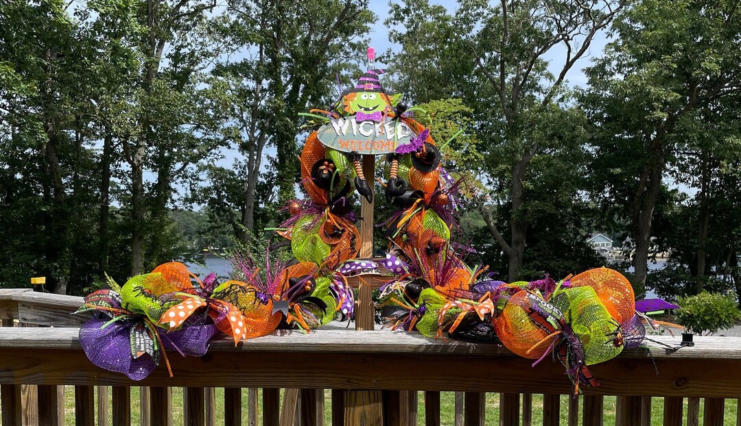 Witch's Brew Garland