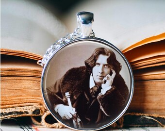 Oscar Wilde Literary Pendant Necklace: Book Lover Gift