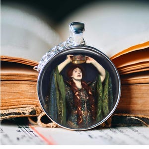 Lady Macbeth Portrait Necklace: John Singer Sargent Painting, Shakespeare Jewellery image 1