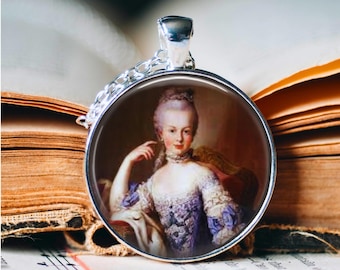 Marie Antoinette Pendant Necklace: French Royalty Jewellery