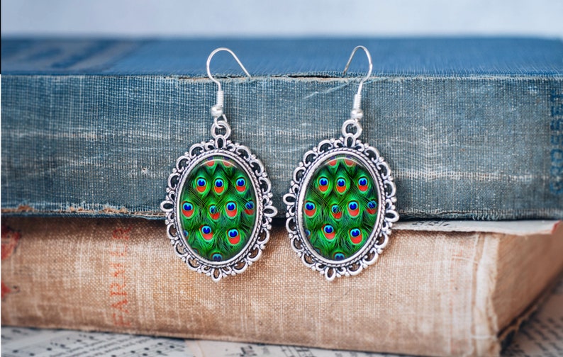 Bird Gift Peacock Jewellery -Bird Earrings Peacock Feather Earrings Bird Lovers Earrings Peacock Earrings Green and Pink Earrings