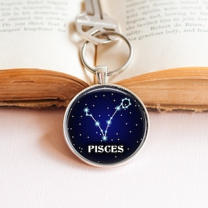 Portachiavi con costellazione dei Pesci, portachiavi astronomico, regalo astrologico, portachiavi per appassionati dello zodiaco, portachiavi per osservatori delle stelle, portachiavi da uomo