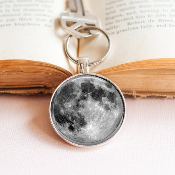 Moon Surface Key Ring - Lunar Key Ring - Astronomy Key Ring - Surface of the Moon Gift - Space Key Ring - Space Gift