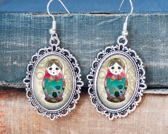 Matryoshka Doll Earrings: Stacking Doll Jewellery