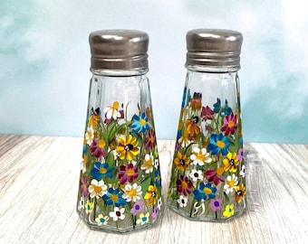 Salt and Pepper Shakers.  Wildflower Hand Painted Shakers. Hostess or Housewarming Gift. Colorful Floral Shakers. Vintage Shakers. Handmade.