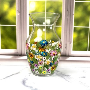Hand Painted Vase. Wildflower Painted Vase. Painted Vase with Wildflowers. Colorful Floral Vase. All Occasion Gift. Vase Painted with Daisey