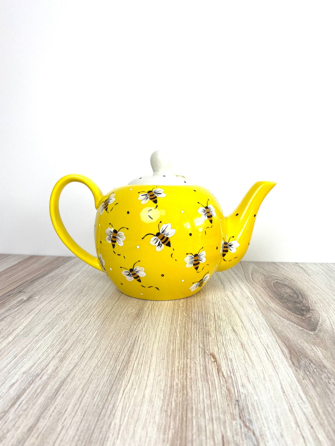 Bee Teapot. Painted 6 Cup Teapot. Large Yellow Teapot With Etsy