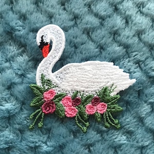 Swan Embroidered Lace Brooch