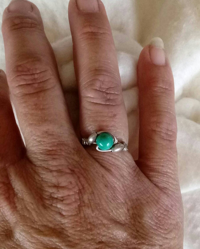 6mm Malachite Bead Wire Wrap Vintage Sterling Silver Ring Size 8