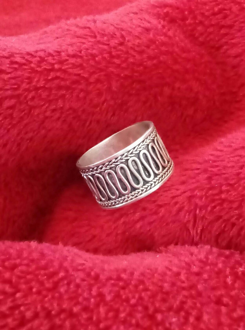 11mm Sterling Silver Vintage Braided and Swirl Design Cigar Ring Band Size 7 34
