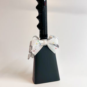 Cheerleading Cowbell Noise Maker - Cowbell - Cheerleading Noise Maker - Football Noise Maker - Team Cowbell - Cowbell Noise Maker