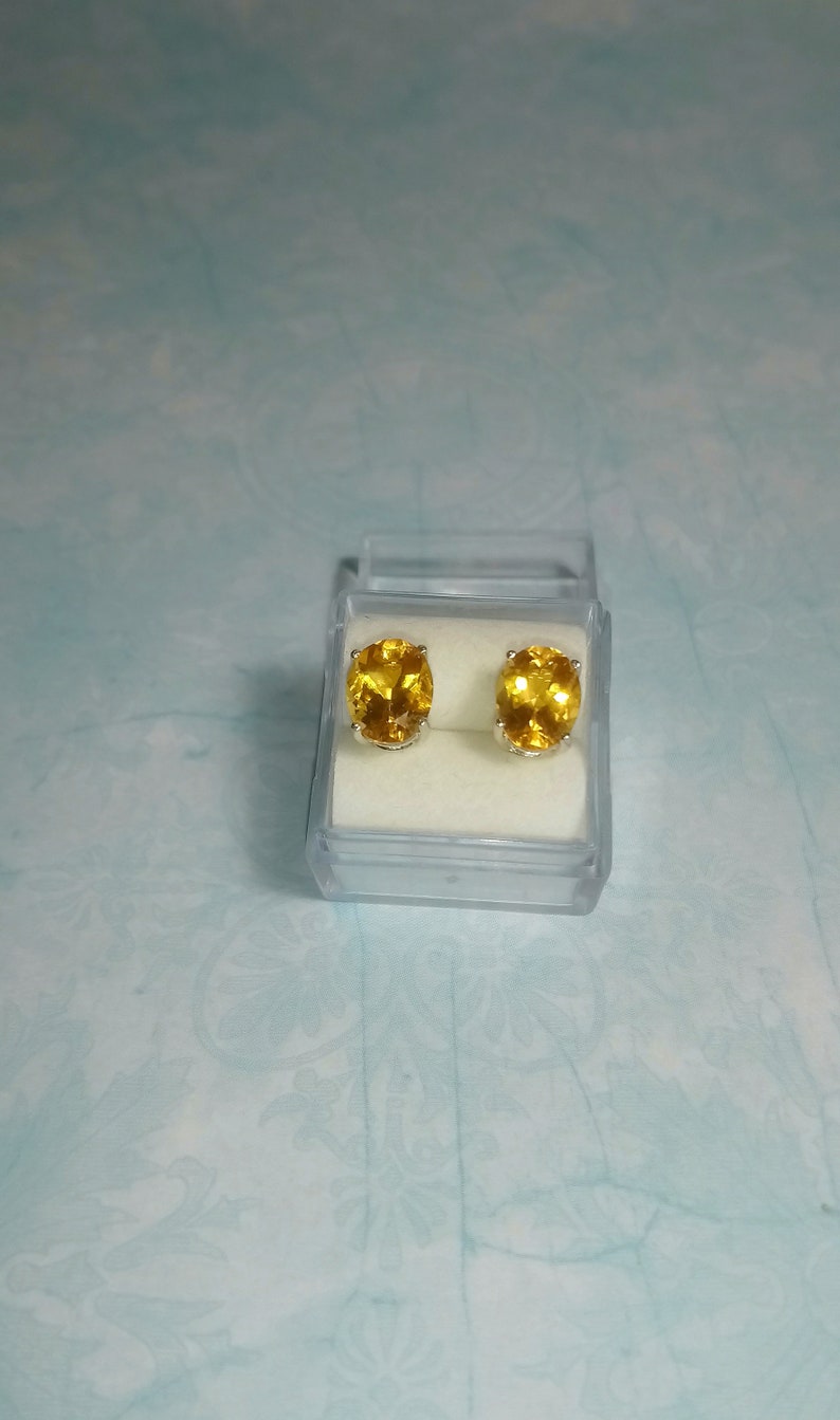 V3 Jewelry White Gold with Natural Citrine Stud Earrings main image 0