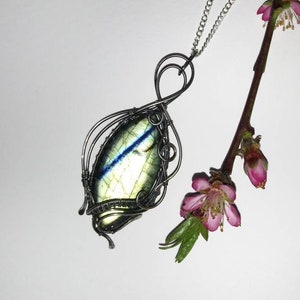 Sterling silver pendant with labradorite . Gift for wife on Mother&#39;s day. Wire wrapped jewelry. Silver 925 necklace. Wire wrapping jewel